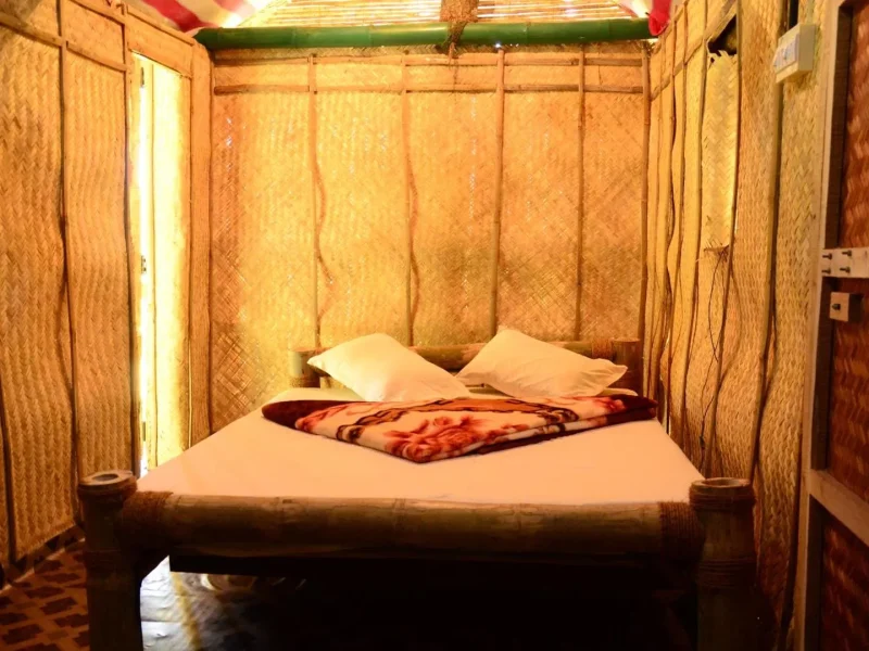 Greenways Tree House Room