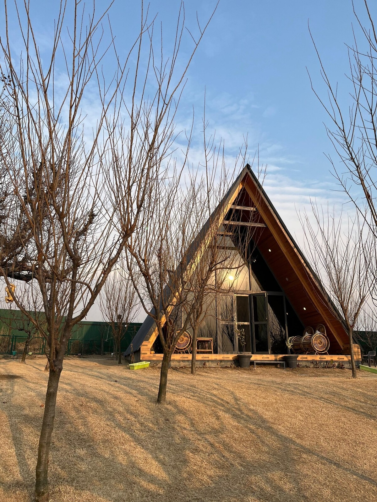 Cottage in Srinagar | Farmhouse in Jammu and Kashmir
