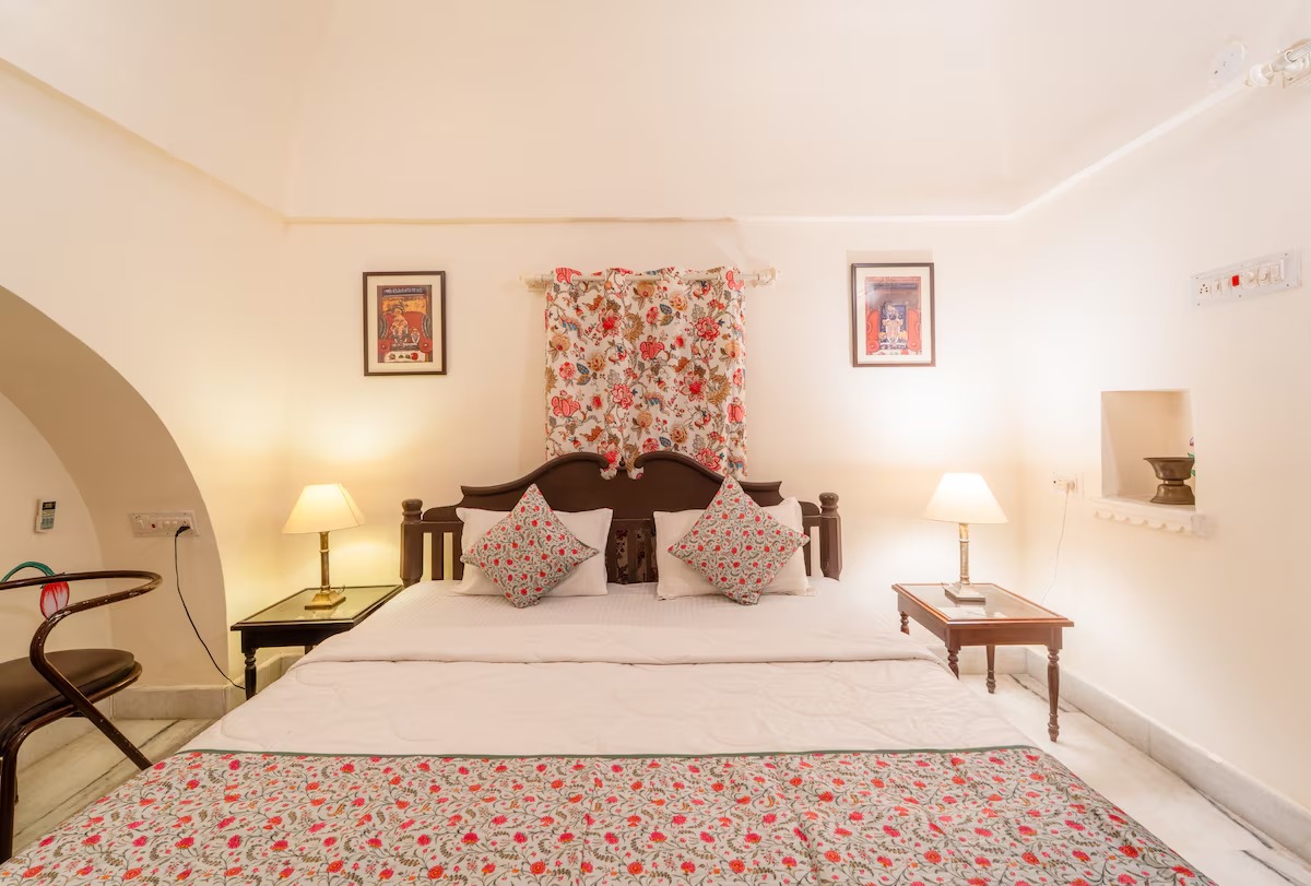 Royal palace of 15th Century in Rajasthan | Heritage stay near Udaipur