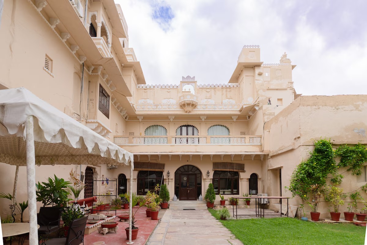 Royal palace of 15th Century in Rajasthan | Heritage stay near Udaipur