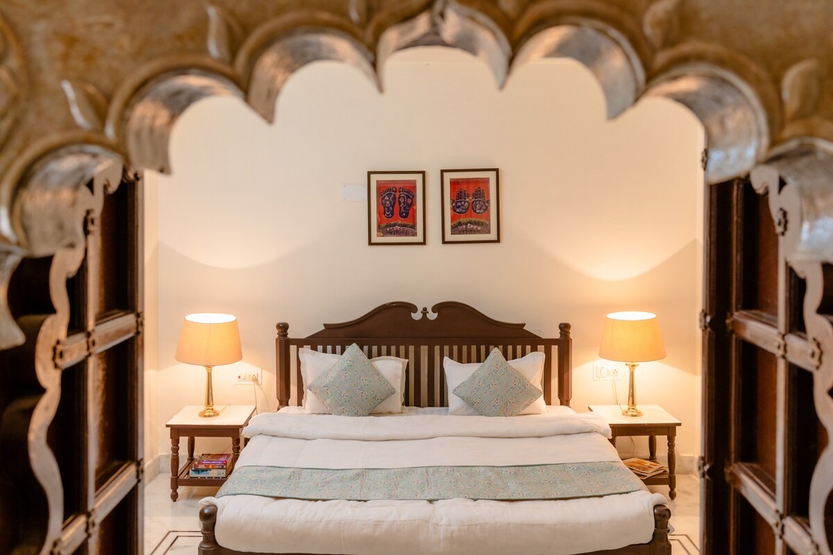 Royal palace of 15th Century in Rajasthan | Heritage stay near Udaipur