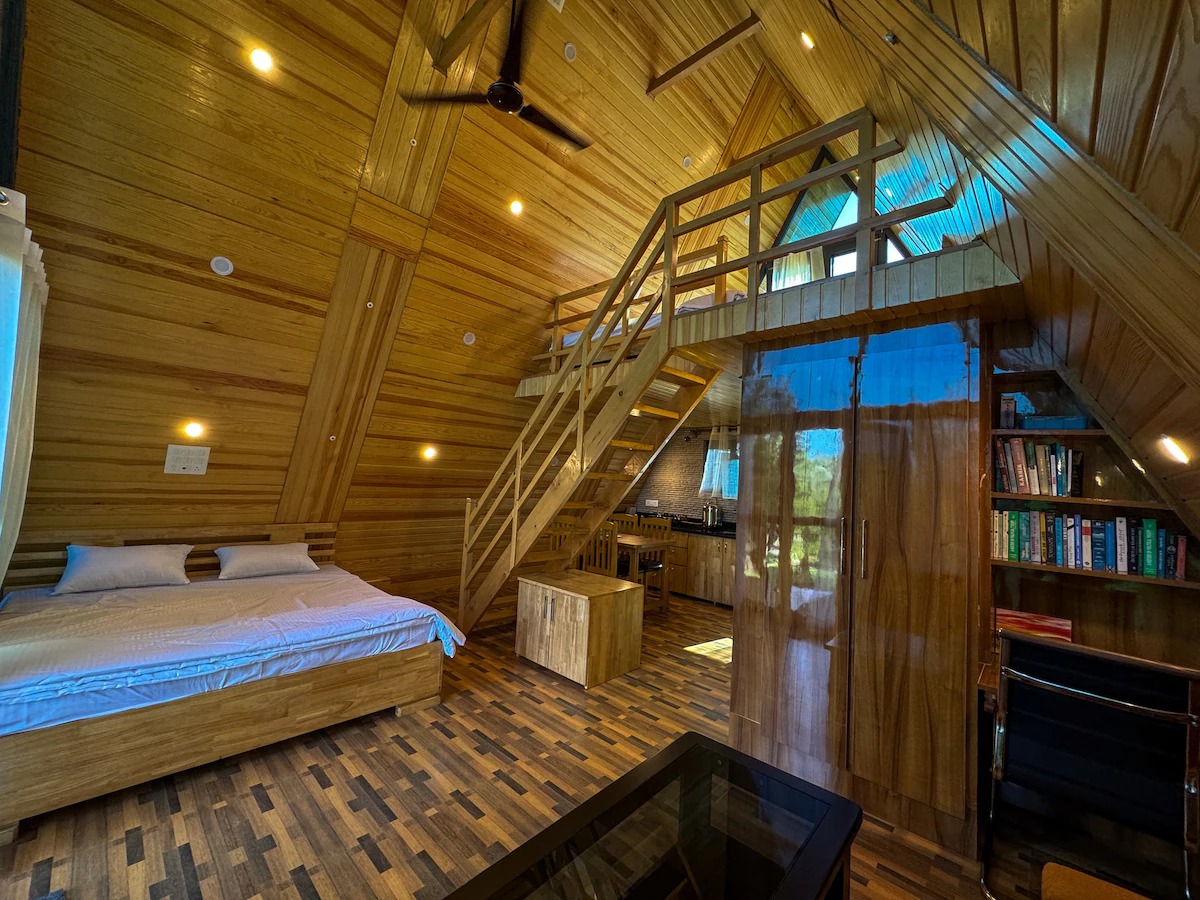 Cottage in Srinagar | Farmhouse in Jammu and Kashmir