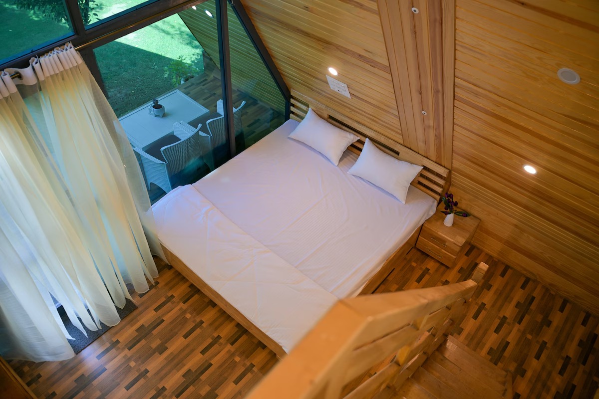 Cottage in Srinagar | Farmhouse in Jammu and Kashmir
