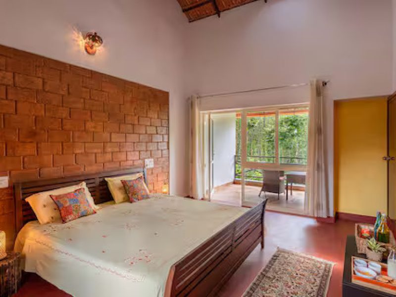 6 Bedroom