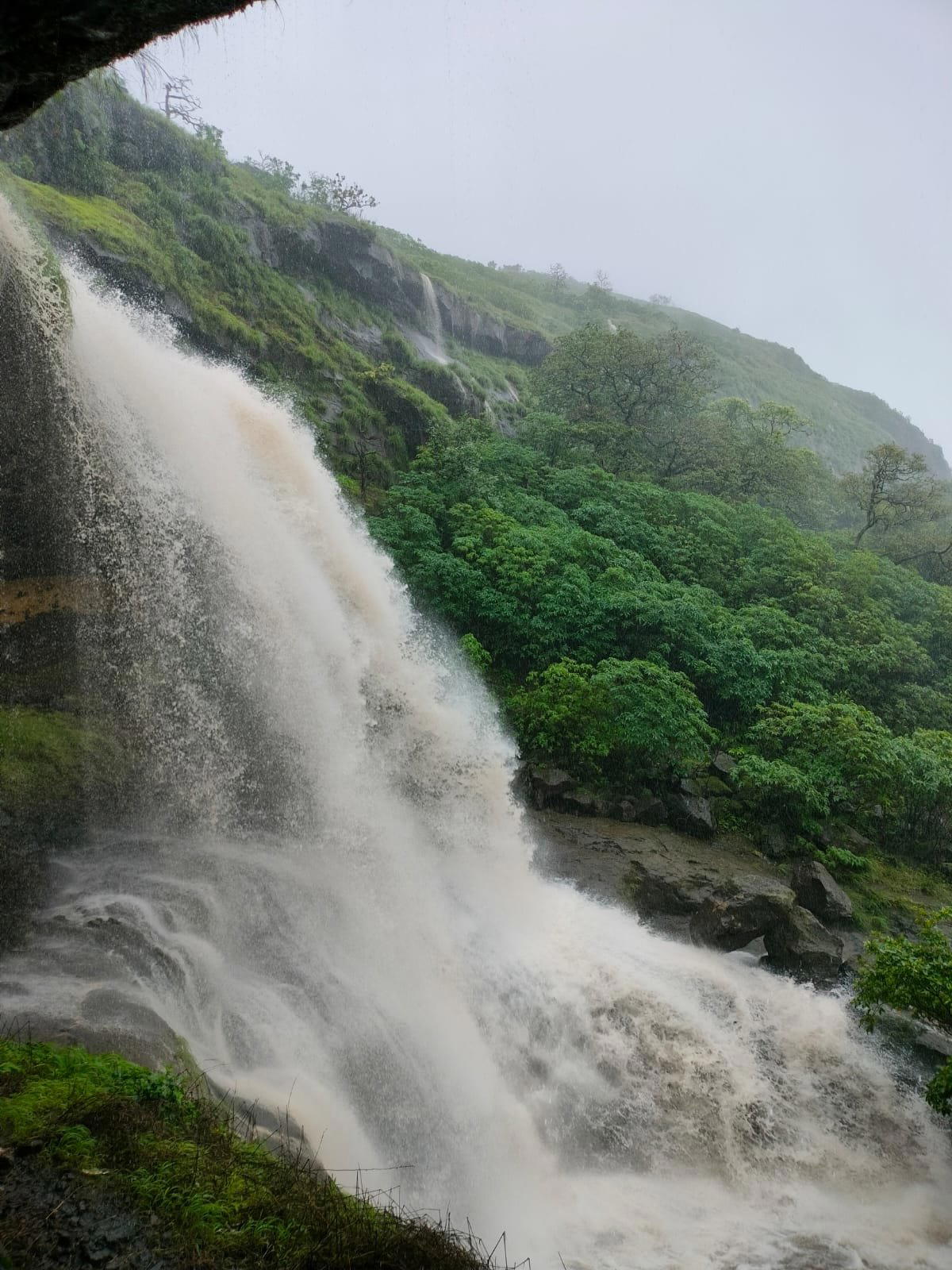 Unexplored Trek to Jabdeshwar Caves & Waterfall