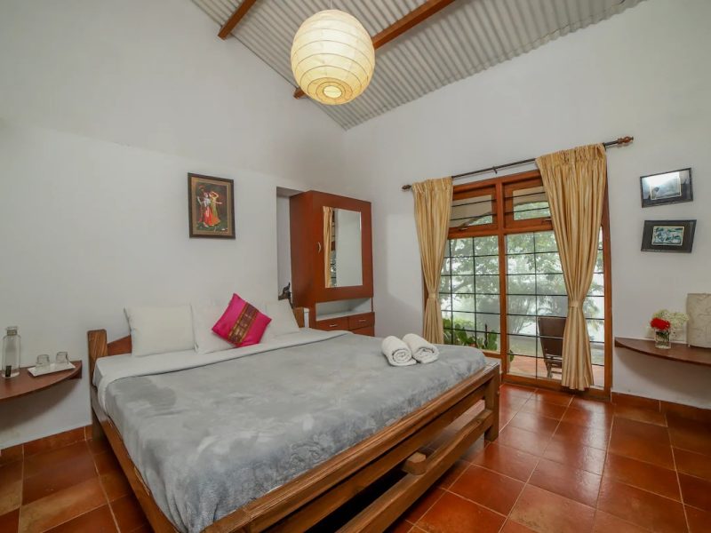 Elegant 2-Bedroom Suite _ Quiet and Comfortable Retreat