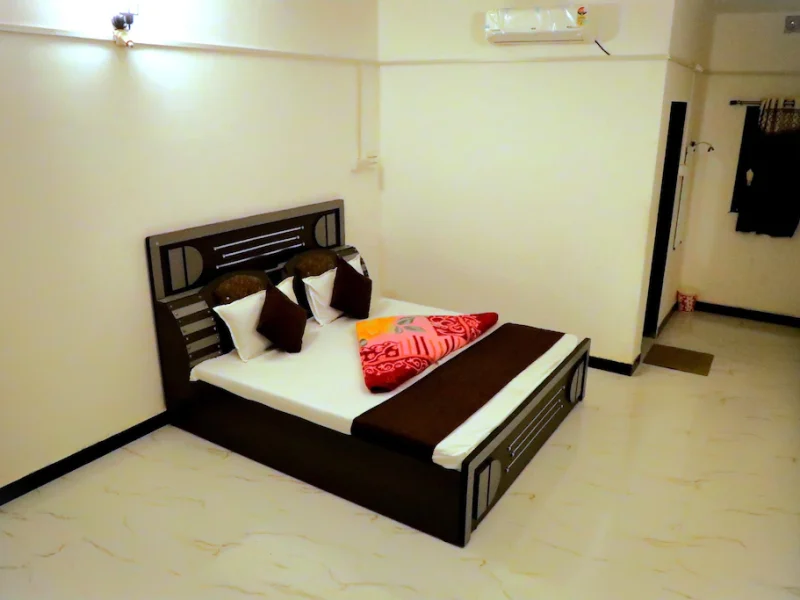 Deluxe Classic Room (Garden View)