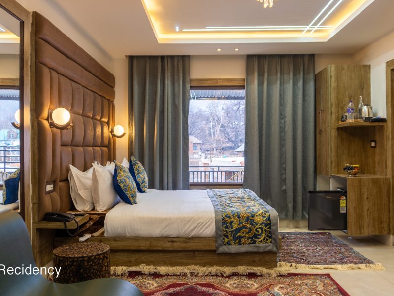 Suite Room with balcony