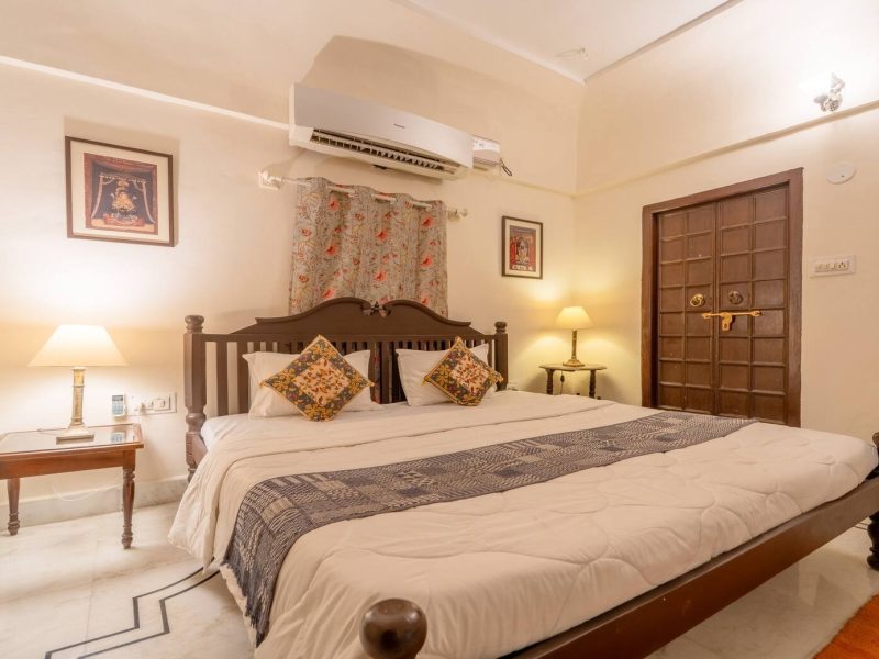 Royal palace of 15th Century in Rajasthan | Heritage stay near Udaipur