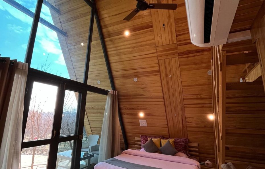 2 Bedrooms
