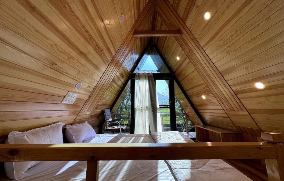 2 Bedrooms