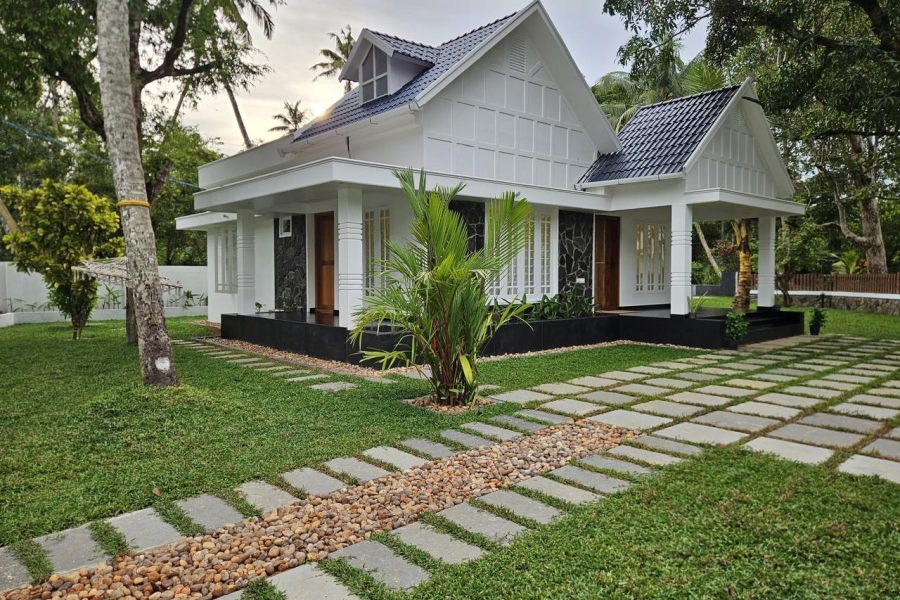 Luxury Backwater villa in Kochi | Boutique stay
