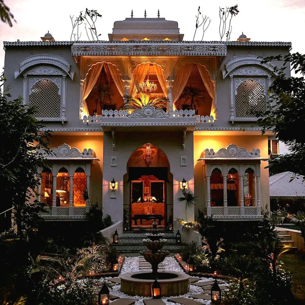 Luxury Haveli near Jaipur | Heritage stay | Infinity Pool and Jacuzzi