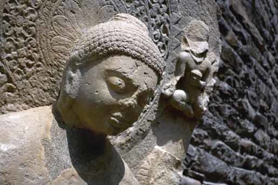 Bhimbetka Caves & Sanchi Stupa Heritage Tour