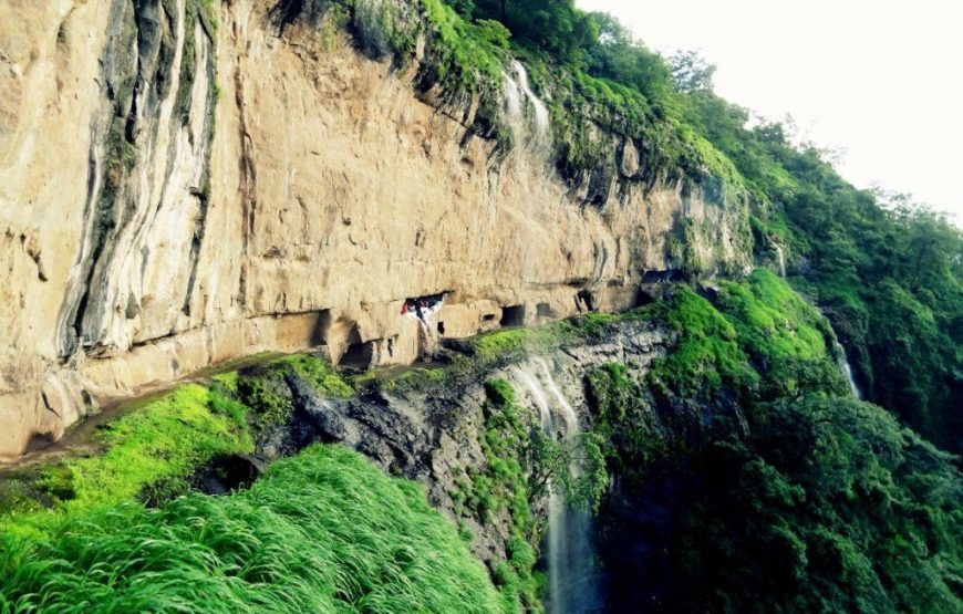 Ganpati Gadad Caves Trek