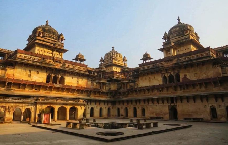 Khajuraho-Jhansi–Orchha Heritage Tour