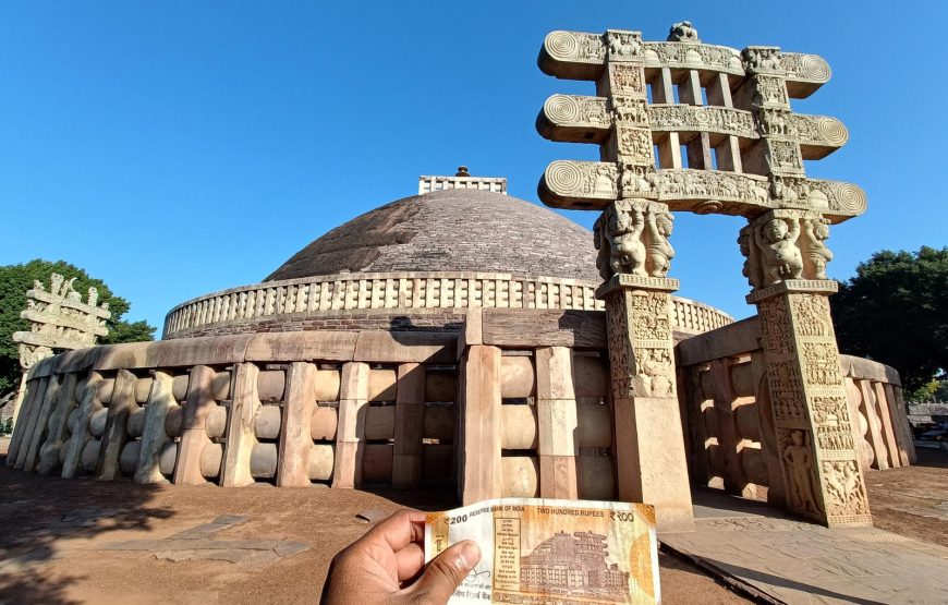Bhimbetka Caves & Sanchi Stupa Heritage Tour