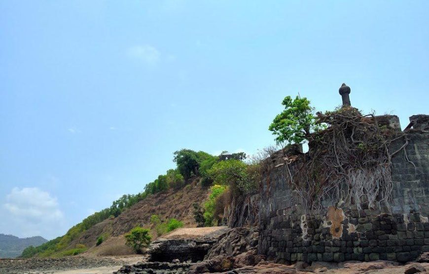 Korlai Fort & Nagaon Beach Leisure Tour