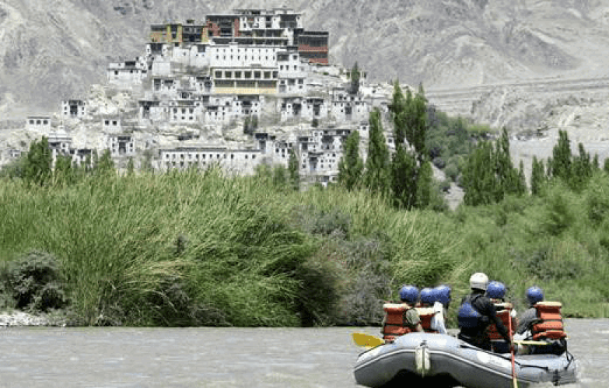 Leh Ladakh Srinagar Tour (Leh to Srinagar)