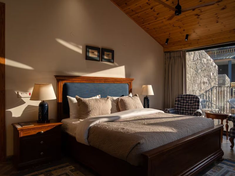 The Mountain Escape | 5BR Luxury Colonial Villa