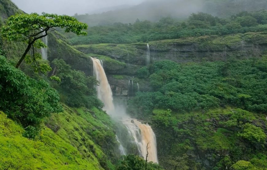 Unexplored Trek to Jabdeshwar Caves & Waterfall