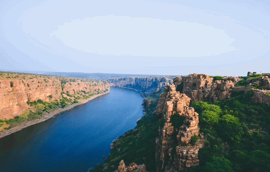Gandikota & Belum Caves Tour