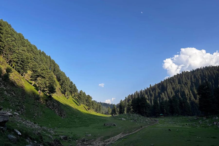 Kounsarnag Lake Trek