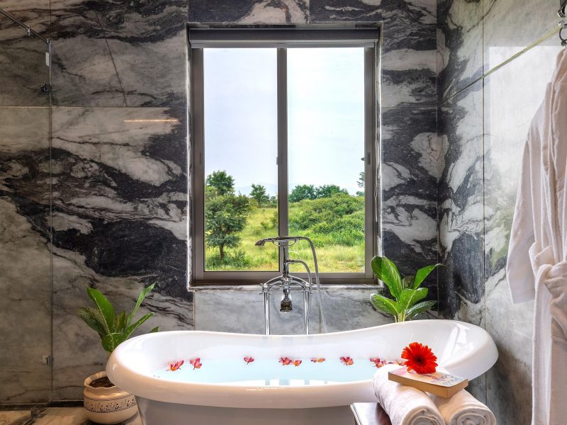 Hillside Stay near Fateh Sagar Lake
