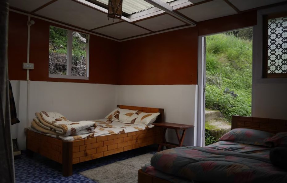 2 Bedrooms