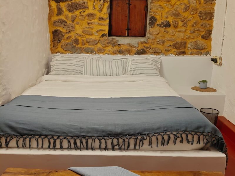 4 Bedrooms
