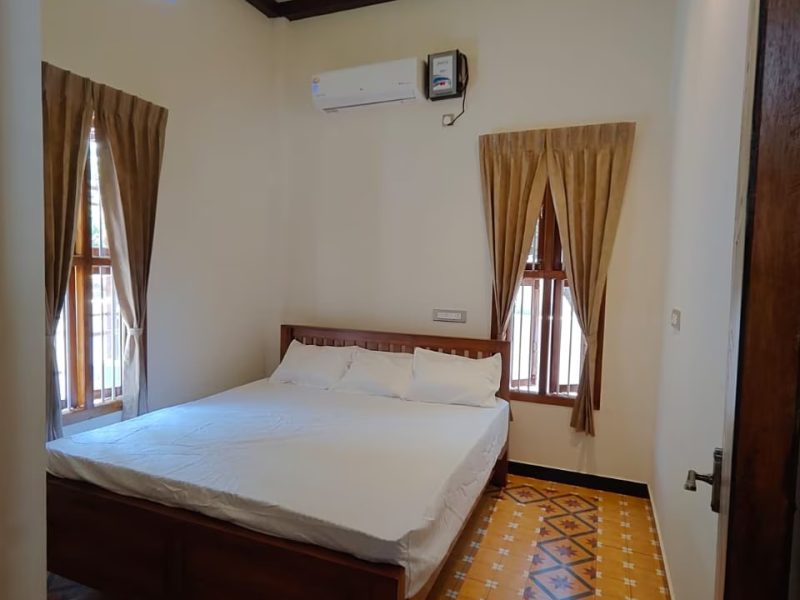 2 Bedrooms